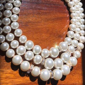 Pearl statement necklace